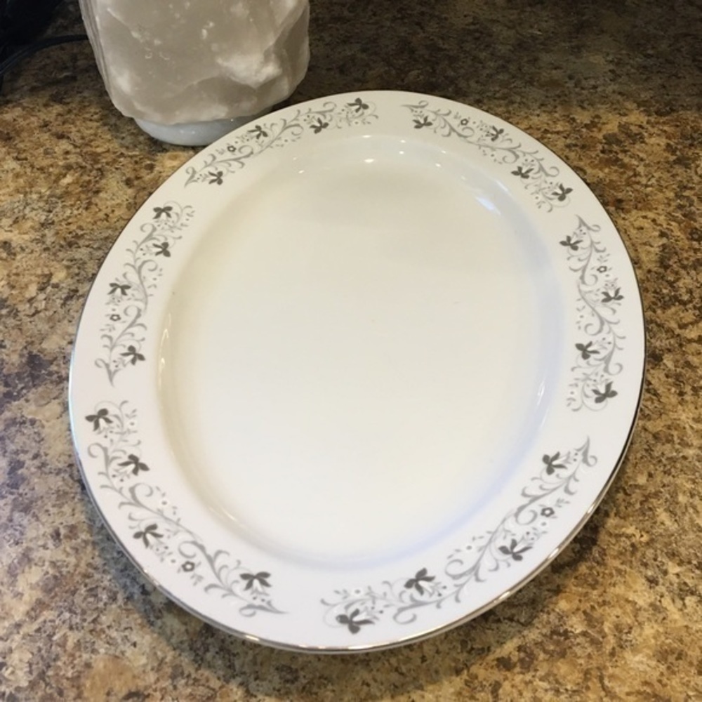 Moon Mist Platter - Picture 2 of 15